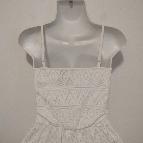 No Comment. - White Lace Sleeveless Romper - Picture 10 of 14